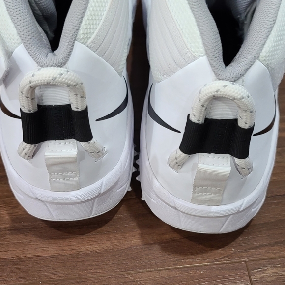 Sz 21 Nike Force Savage Pro 2 Football Cleats NWOT BV5448-101 - Picture 5 of 10